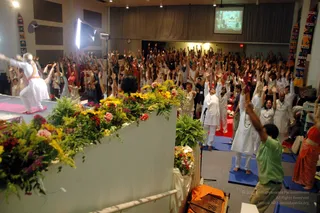 2009-YOGAM-TOUR-LOS-ANGELES
