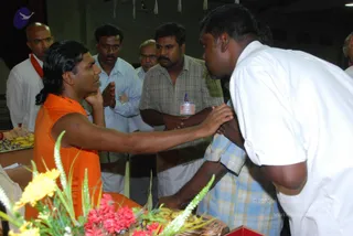 2010-10-Aug-08