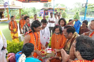 2010