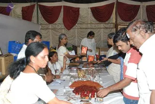 4-BHAGAVAD-GITA-SATSANG_Photo_1007_17_CMP_WM