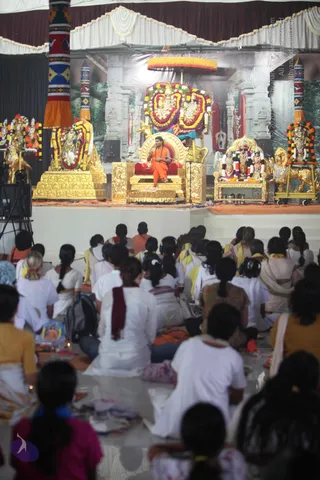 1-MORNING-SATSANG_Photo_1032_IMG_8989_CMP_WM