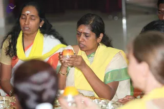 01-Morning-Temple-Visit-and-Puja_Photo_1029_IMG_5076_CMP_WM