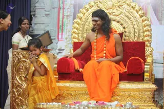 01-Morning-Temple-Visit-and-Puja_Photo_1043_IMG_5128_CMP_WM