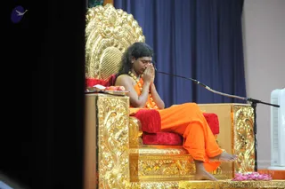 01-Morning-Temple-Visit-and-Puja_Photo_1049_IMG_5158_CMP_WM