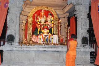 2010-WELCOMING-SWAMIJI-AND-BHAKTHI-SPURANA-CONVENTION