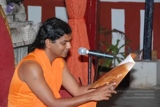 2010-WELCOMING-SWAMIJI-AND-BHAKTHI-SPURANA-CONVENTION