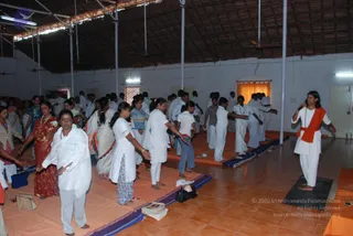 2010-WELCOMING-SWAMIJI-AND-BHAKTHI-SPURANA-CONVENTION