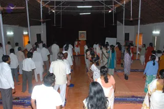 2010-WELCOMING-SWAMIJI-AND-BHAKTHI-SPURANA-CONVENTION
