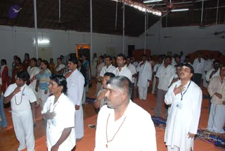 2010-WELCOMING-SWAMIJI-AND-BHAKTHI-SPURANA-CONVENTION