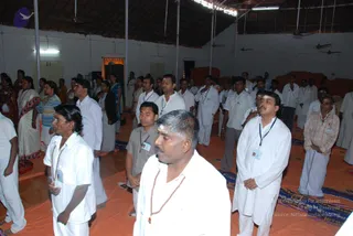 2010-WELCOMING-SWAMIJI-AND-BHAKTHI-SPURANA-CONVENTION