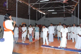 2010-WELCOMING-SWAMIJI-AND-BHAKTHI-SPURANA-CONVENTION