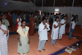 2010-WELCOMING-SWAMIJI-AND-BHAKTHI-SPURANA-CONVENTION