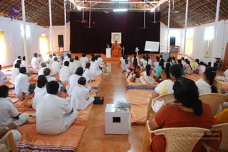 2010-WELCOMING-SWAMIJI-AND-BHAKTHI-SPURANA-CONVENTION