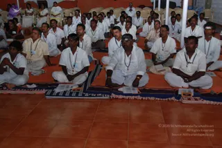 2010-WELCOMING-SWAMIJI-AND-BHAKTHI-SPURANA-CONVENTION