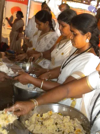 Chitra-Pournami-Celebrations-at-Tiruvannamalai_Photo_1004_DSCN3123_CMP_WM
