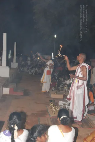 Chitra-Pournami-Celebrations-at-Tiruvannamalai_Photo_1046_DSC_8944_CMP_WM