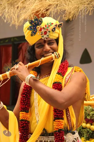 02-Sri-Krishna-Janmashtami_Photo_1122_IMG_9435_CMP_WM