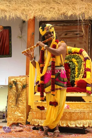 02-Sri-Krishna-Janmashtami_Photo_1130_IMG_9454_CMP_WM