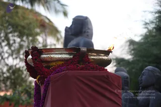 1-Temple_Photo_1000_IMG_0302_CMP_WM