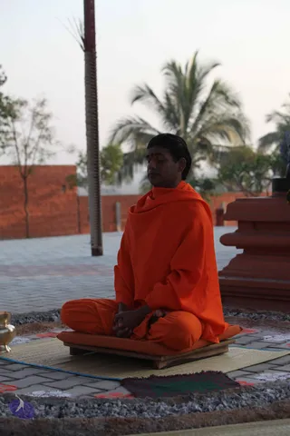 SATSANG_Photo_1033_IMG_1408_CMP_WM