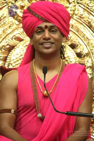 11-nithyananda-morning-pratyaksha-pada-puja_CMP_WM