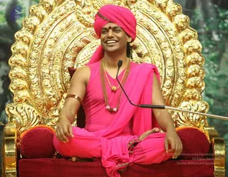 19-nithyananda-morning-pratyaksha-pada-puja_CMP_WM
