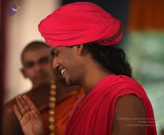 23-nithyananda-morning-pratyaksha-pada-puja_CMP_WM