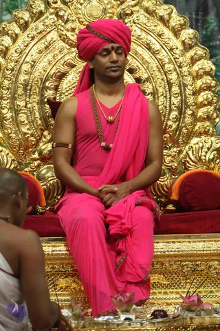 2-Pada-Puja_Photo_1009_IMG_8213_CMP_WM
