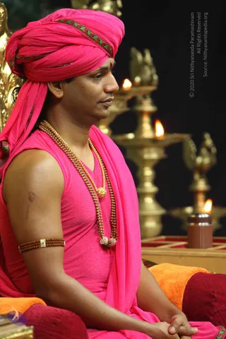 2-Pada-Puja_Photo_1019_IMG_8234_CMP_WM