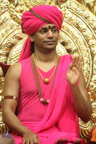 2-Pada-Puja_Photo_1042_IMG_8282_CMP_WM