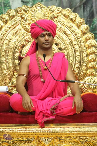 3-Satsang_Photo_1000_IMG_8323_CMP_WM