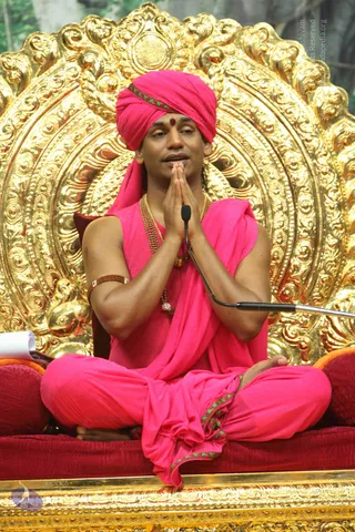 3-Satsang_Photo_1001_IMG_8330_CMP_WM