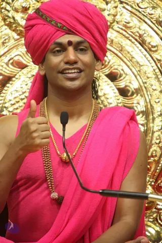 3-Satsang_Photo_1017_IMG_8362_CMP_WM
