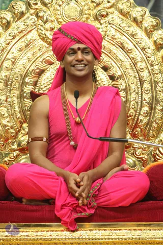 3-Satsang_Photo_1035_IMG_8382_CMP_WM