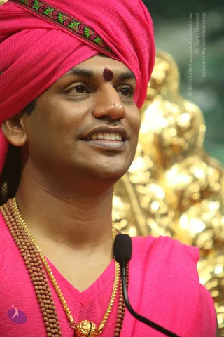 3-Satsang_Photo_1049_IMG_8404_CMP_WM