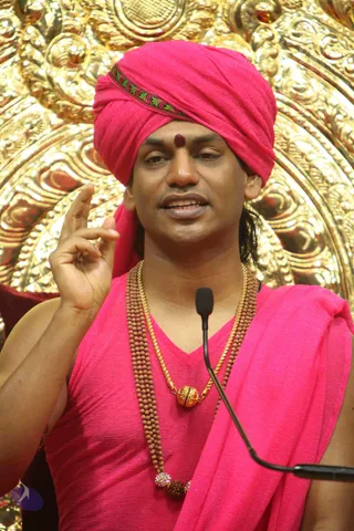 3-Satsang_Photo_1059_IMG_8439_CMP_WM