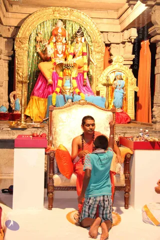 01-SarvaDarshan_Photo_1006_IMG_0015_CMP_WM