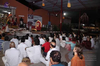 01-SarvaDarshan_Photo_1019_IMG_9956_CMP_WM