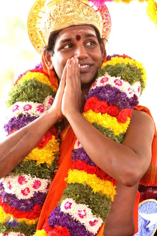 3-Palki-Procession_Photo_1008_IMG_3232_CMP_WM