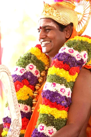 3-Palki-Procession_Photo_1010_IMG_3234_CMP_WM