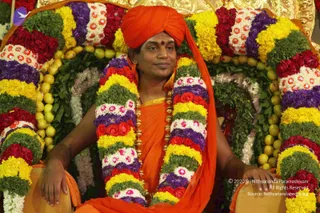 5-Nithya-Satsang_Photo_1000_IMG_3362_CMP_WM