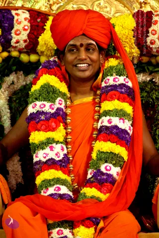 5-Nithya-Satsang_Photo_1001_IMG_3363_CMP_WM