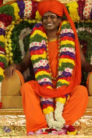 5-Nithya-Satsang_Photo_1007_IMG_3373_CMP_WM