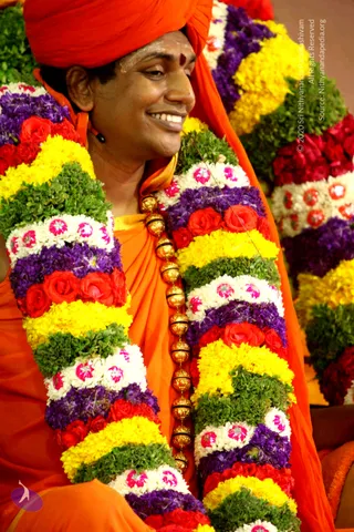 5-Nithya-Satsang_Photo_1008_IMG_3379_CMP_WM