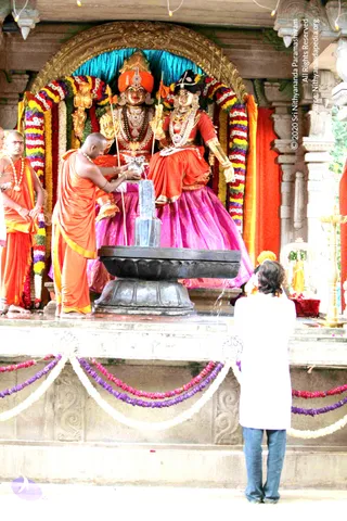 9-Temple-Swayambu-Linga-Abhishekam-Guru-Homa-Gurumudi-Dakshinamurti_Photo_1006_IMG_3695_CMP_WM