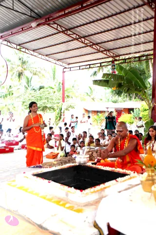 9-Temple-Swayambu-Linga-Abhishekam-Guru-Homa-Gurumudi-Dakshinamurti_Photo_1011_IMG_3778_CMP_WM