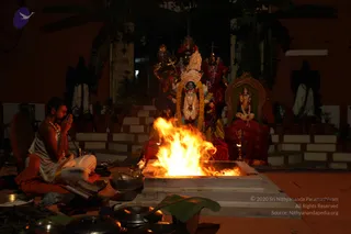 6-Chandi-Homa_Photo_1010_IMG_5985_CMP_WM