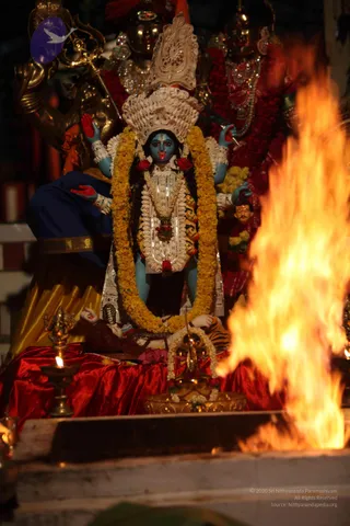 6-Chandi-Homa_Photo_1027_IMG_6013_CMP_WM