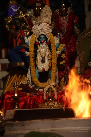 6-Chandi-Homa_Photo_1028_IMG_6014_CMP_WM