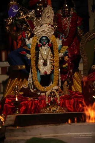 6-Chandi-Homa_Photo_1029_IMG_6015_CMP_WM